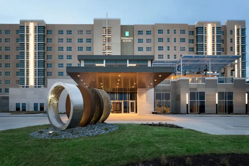 Embassy Suites by Hilton Kansas City Olathe - Image 1