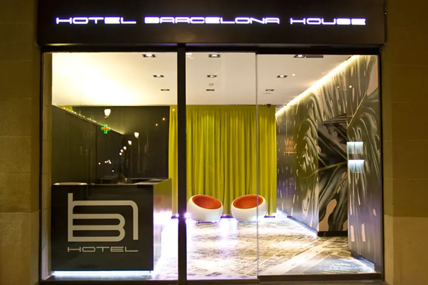 Barcelona House - Image 1