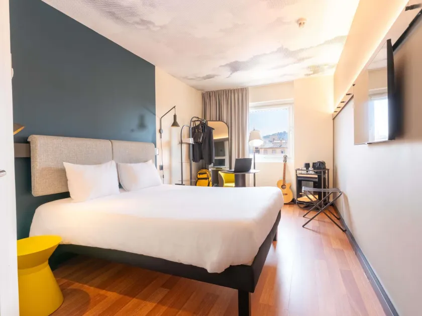 ibis Malaga Centro Ciudad - Image 1