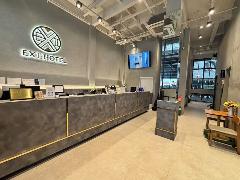 EXII Hotel Ngamwongwan - Image 1