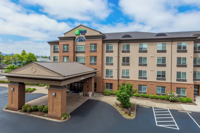 Holiday Inn Express Hotel & Suites Eugene Downtown - University by IHG - Image 1