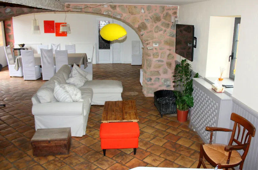 Bed In Bellongue - Image 1