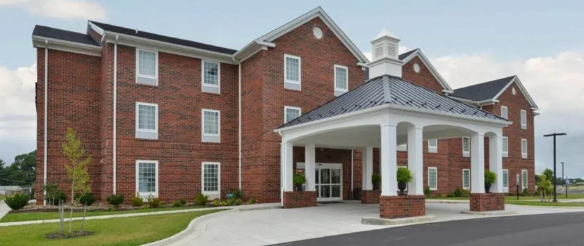 Appomattox Inn and Suites - Image 1
