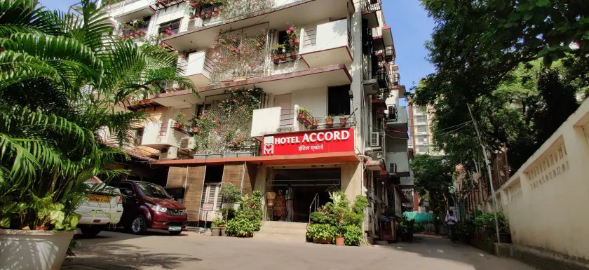 Accord Hotel - Image 1