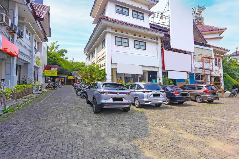 Hotel O Bintaro - Image 1