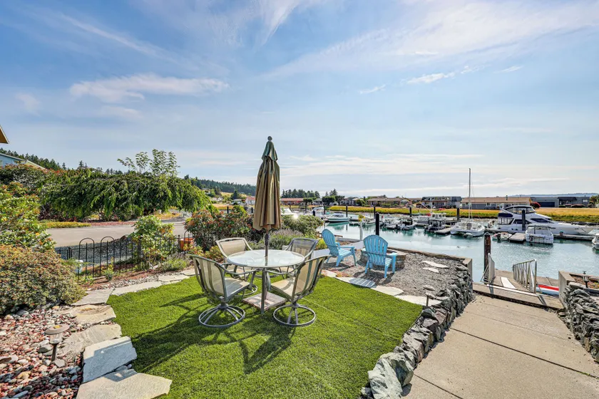 Waterfront Home w/ Dock, Hot Tub, Fire Pit - Image 1