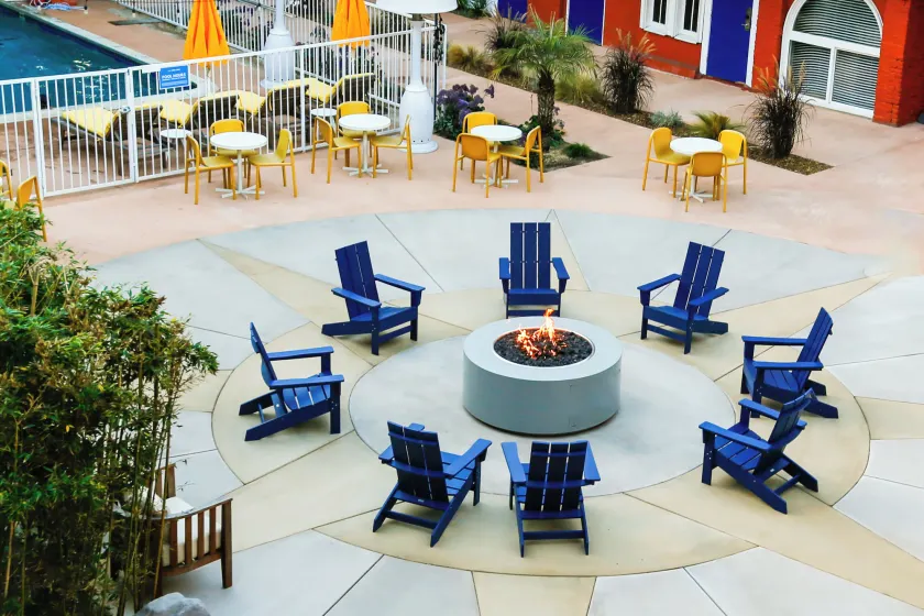 Hotel Del Sol - Image 1