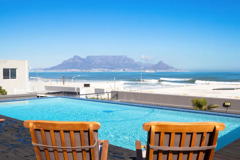 Infinity Holiday Apartments - Image 1