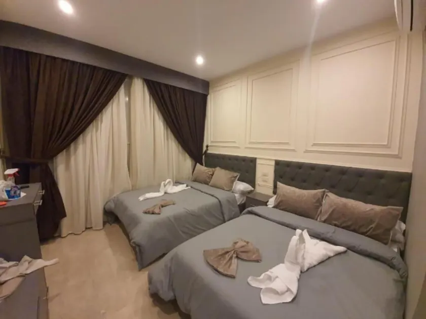 Grand City Palace Hotel - Image 1