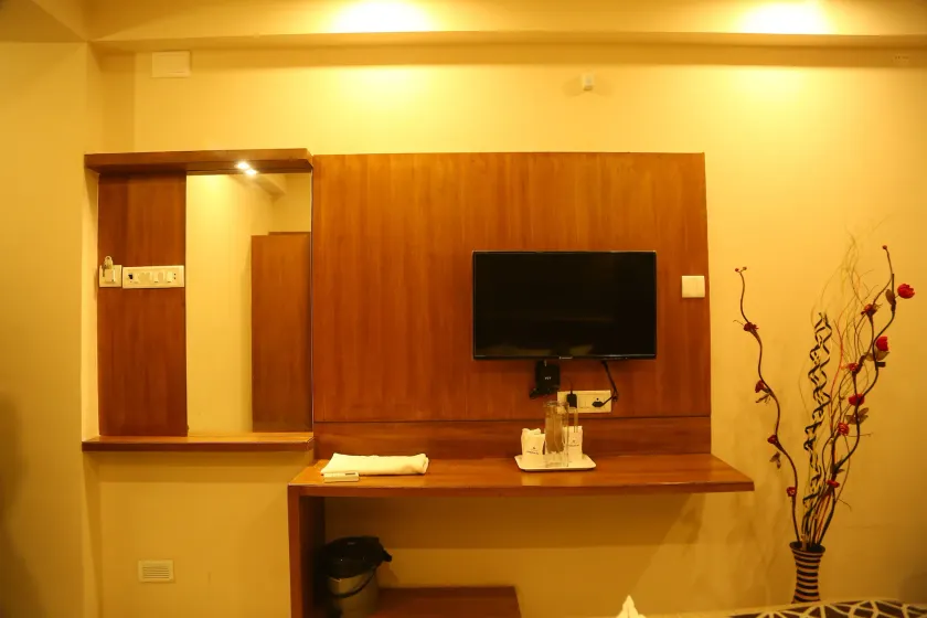Horizon Inn - Image 1