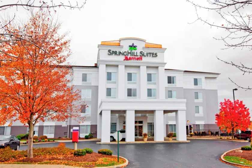 SpringHill Suites Pittsburgh Monroeville - Image 1