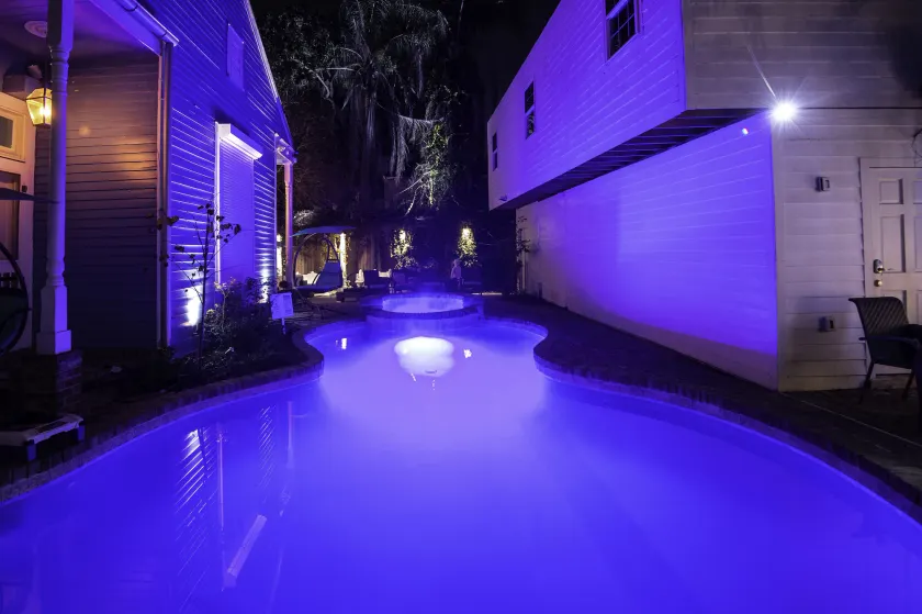 5 BR - Sleeps 8! Steps from Bourbon Street! - Image 1