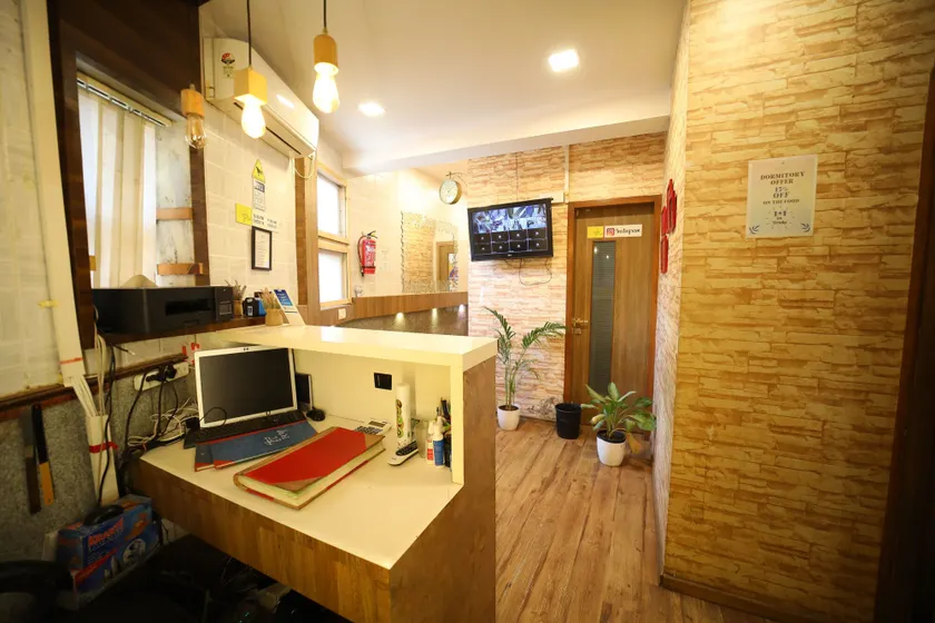 MAPLE THE HUBZ-Hostel - Resepsjon