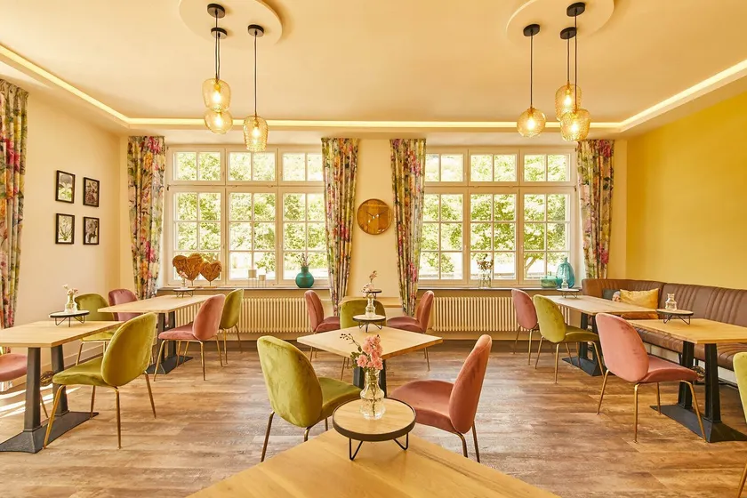Rochter Landhotel - Image 1