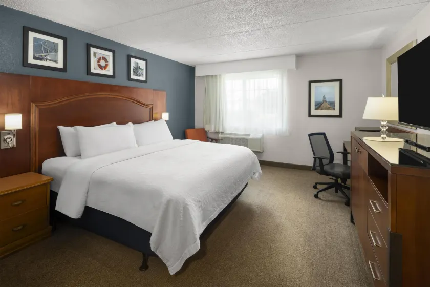 Harbor Town, BW Signature Collection by Best Western - Image 1