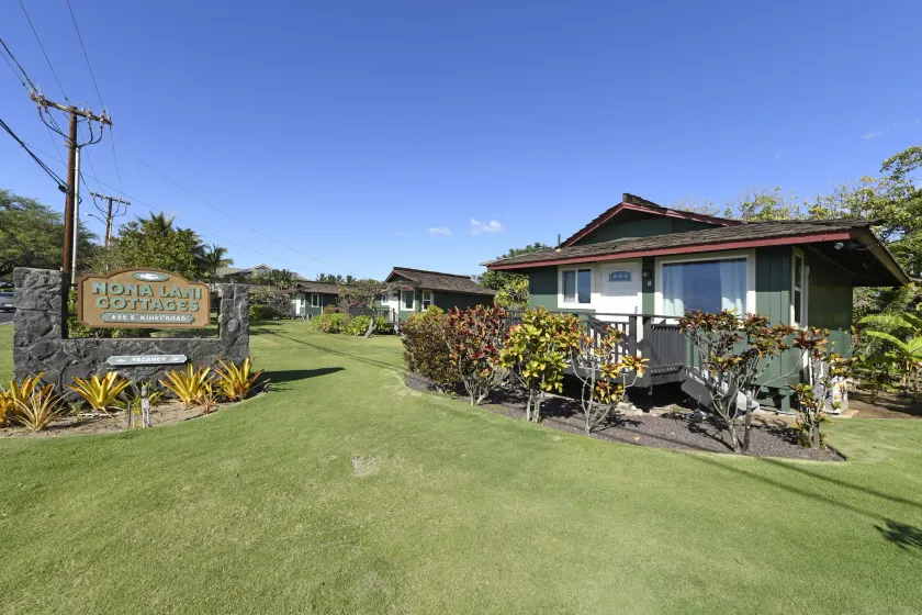 Nona Lani Cottages - Image 1