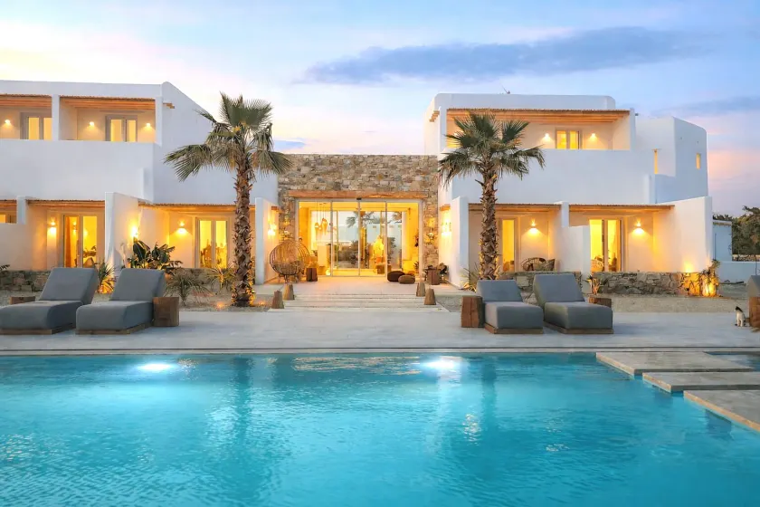 Adama Mykonos Boutique Hotel - Image 1