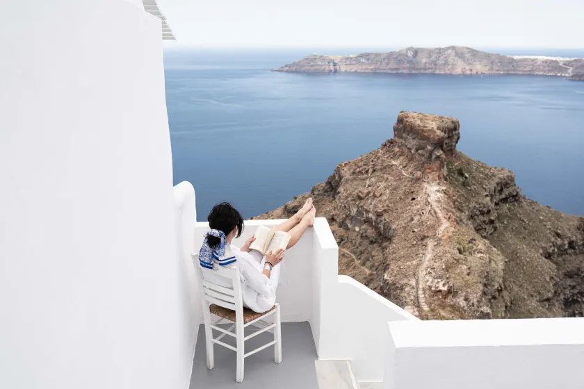 La Roka, Cliffside Memories - Image 1