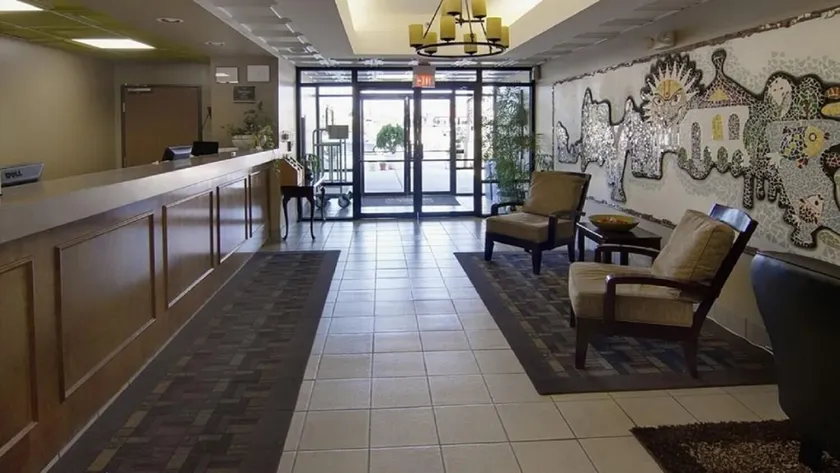 Econo Lodge - Lobby