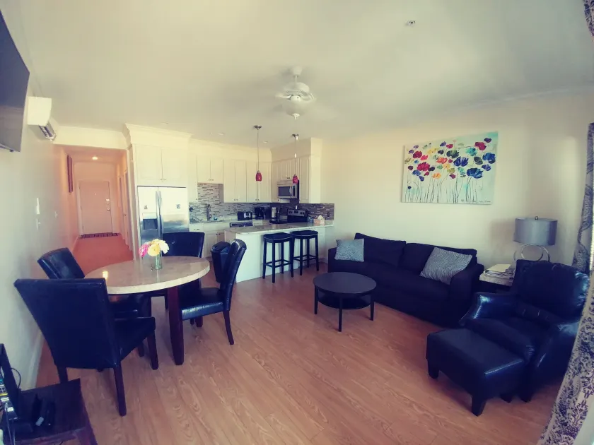 Hampton Beach OCEAN FRONT Condo at the Surf - Image 1
