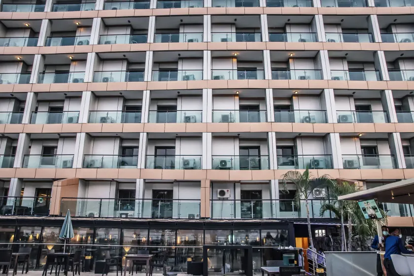 Maroko Bayshore Suites - Image 1