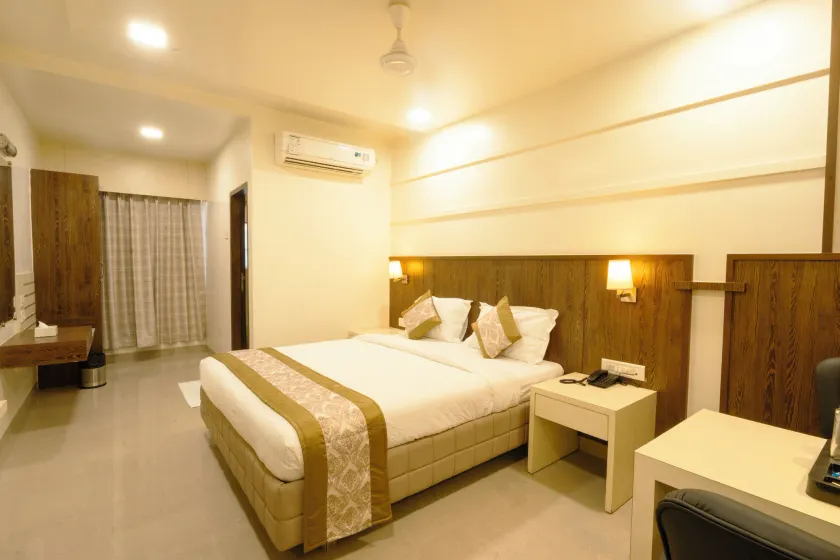 Hotel Sitara Residency - Image 1