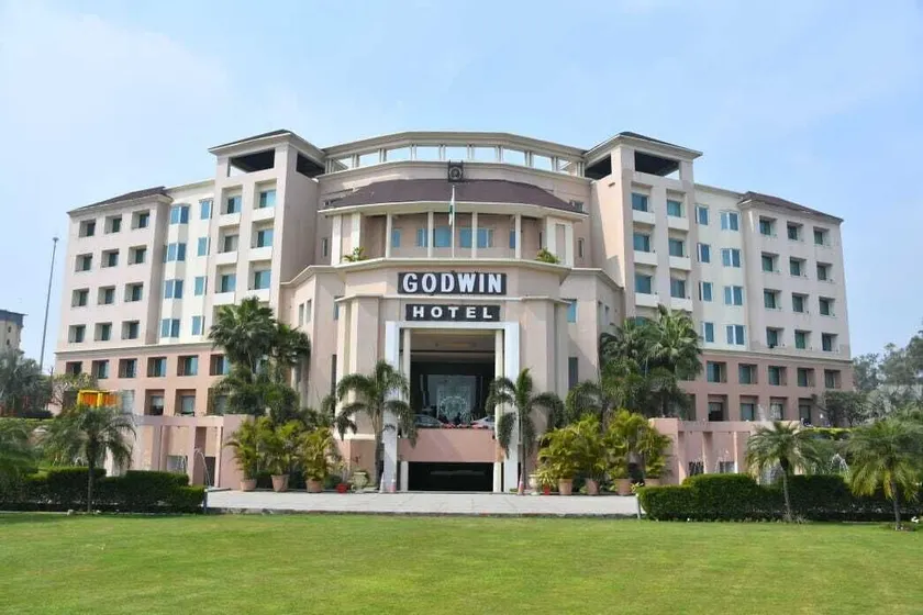 Godwin Meerut - Image 1