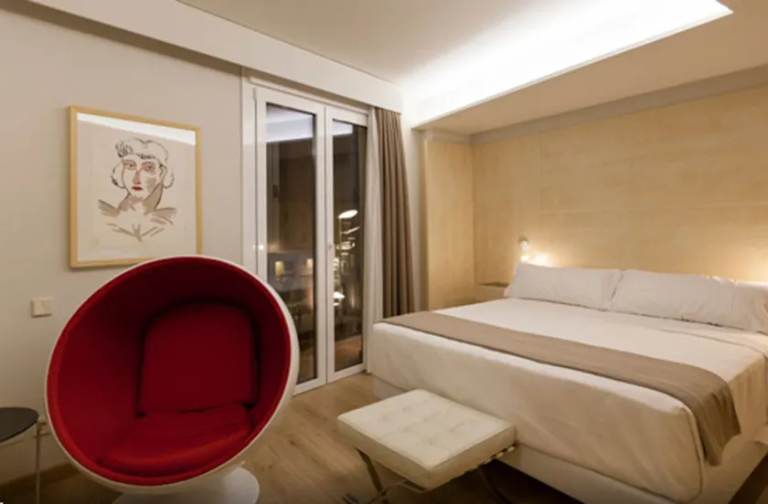 San Gil Plaza Hotel - Image 1