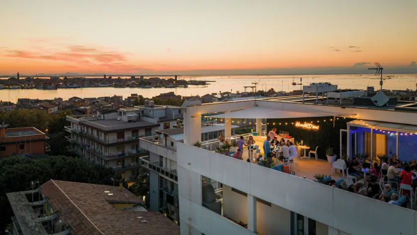 Hotel Mediterraneo - Image 1
