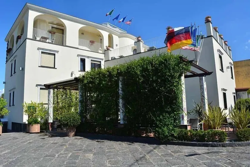 Costa Hotel - Image 1