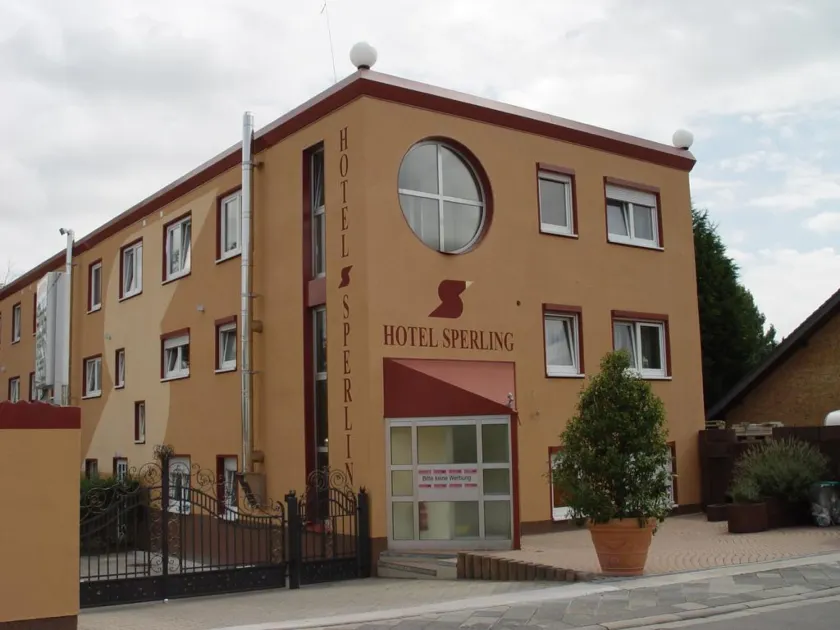 Hotel Sperling mit E-Ladestation - Image 1