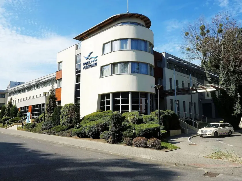 Hotel Nadmorski - Image 1