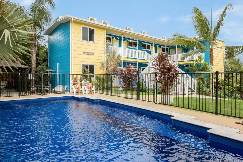 Coral Inn Boutique Motel - Image 1
