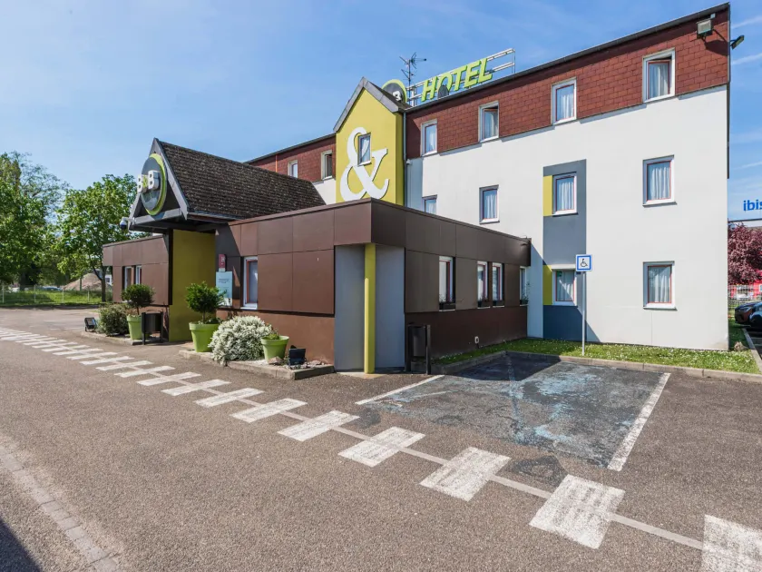 B&B HOTEL Strasbourg Sud Ostwald - Image 1