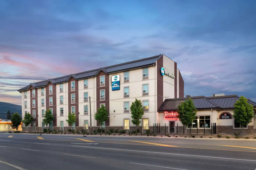 Best Western Pacific Inn - Image 1