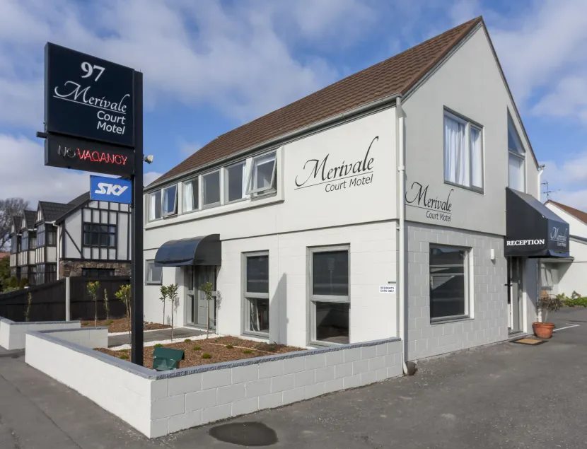 Merivale Court Motel - Image 1