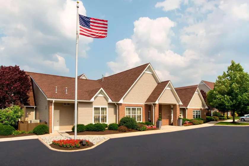 Sonesta ES Suites Allentown Bethlehem Airport - Image 1