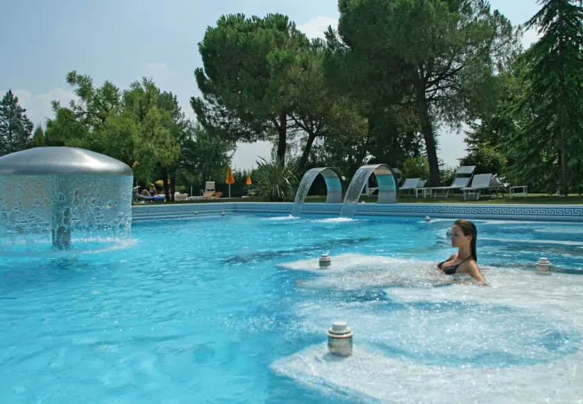 Hotel Terme Neroniane - Image 1