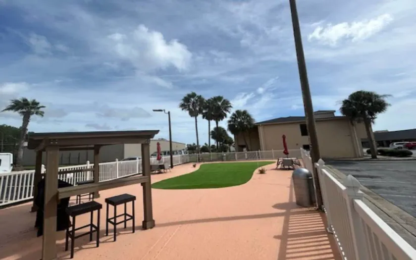 Guest Cottages & Suites, Brunswick GA - Image 1