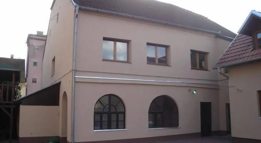 Rooms Milin Lagum - Image 1