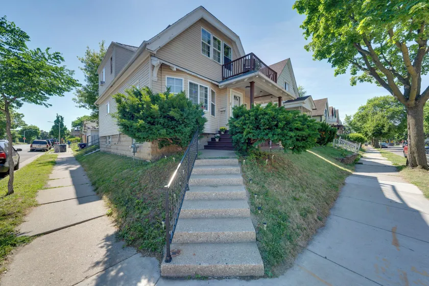 Fenced Yard! Spacious Home, 4 Mi to Dtwn Milwaukee - Image 1