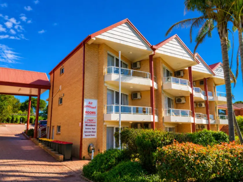 Ulladulla Harbour Motel - Image 1