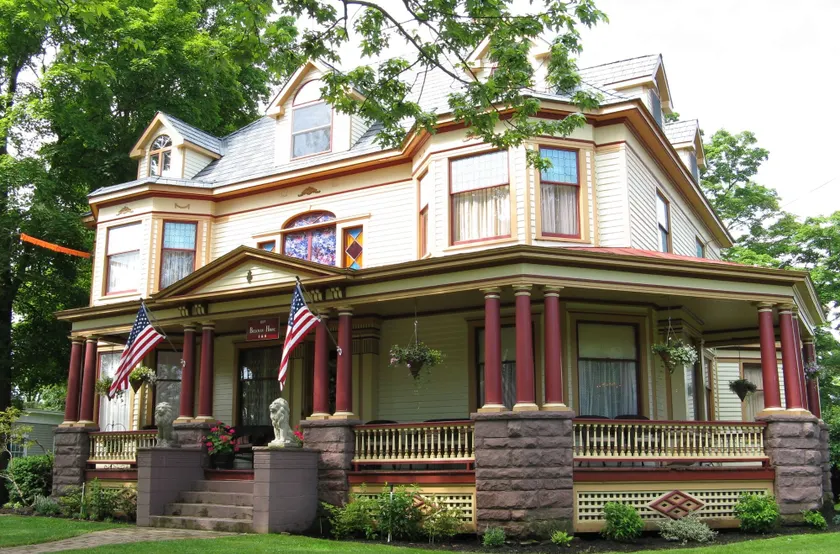 1897 Beekman House - Image 1