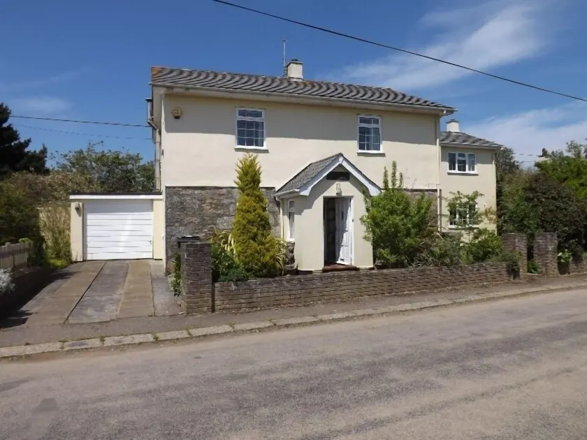 Cherry Tree Lodge - Image 1