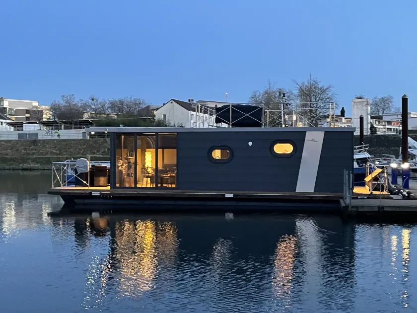 Hausboot Lore - Image 1