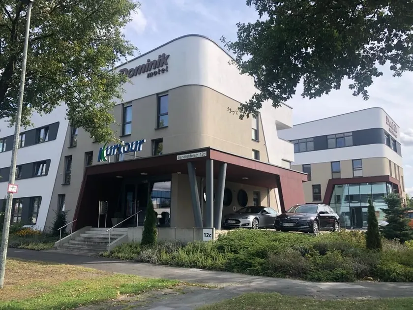 Dominik Hotel & Eventsaal - Image 1