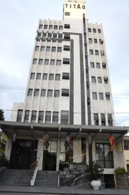 Titão Plaza Hotel - Image 1
