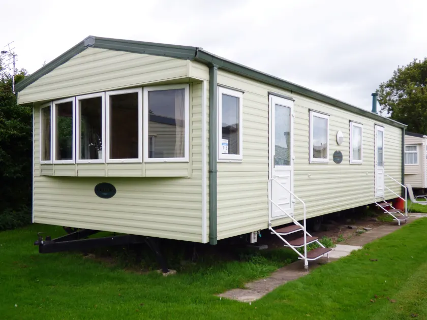 Homely 4 Berth Caravan For Hire In Lincolnshire At Sunnydale, Ref 35122S - Image 1