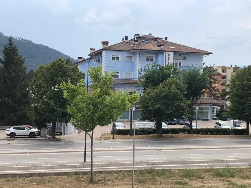 Hotel L'AQUILA 99 - Image 1