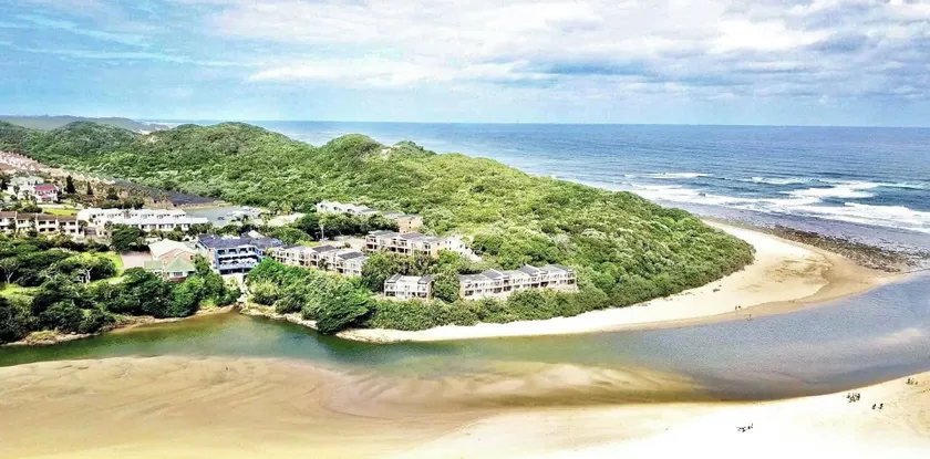 Blue Lagoon Hotel and Conference Centre - Image 1